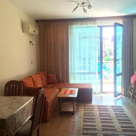 Cozy 1 Bed In Lesso Complex