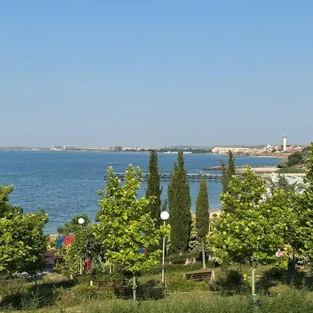 Cozy 1 Bed In Lesso Complex Daire *