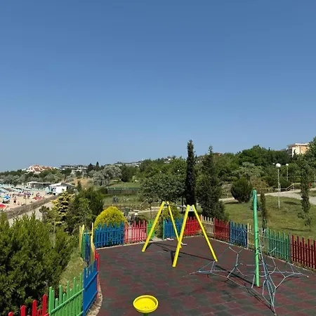 Cozy 1 Bed In Lesso Complex Daire