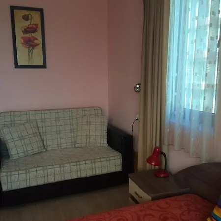 Cozy 1 Bed In Lesso Complex
