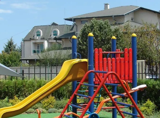 Cozy 1 Bed In Lesso Complex